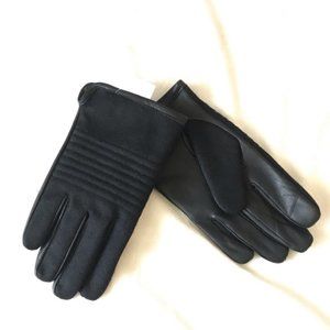 Calvin Klein Men’s Fleece Lines Gloves (BNWT)